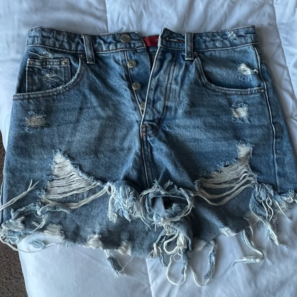 Signature shorts